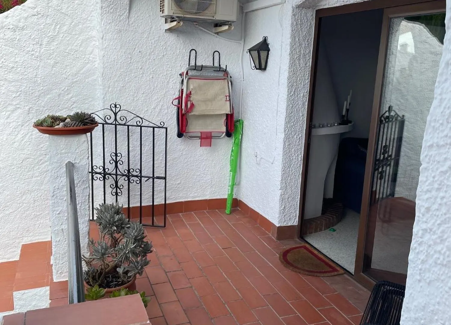 2-Rums Marklaegenhet Nerja Spanien スペイン